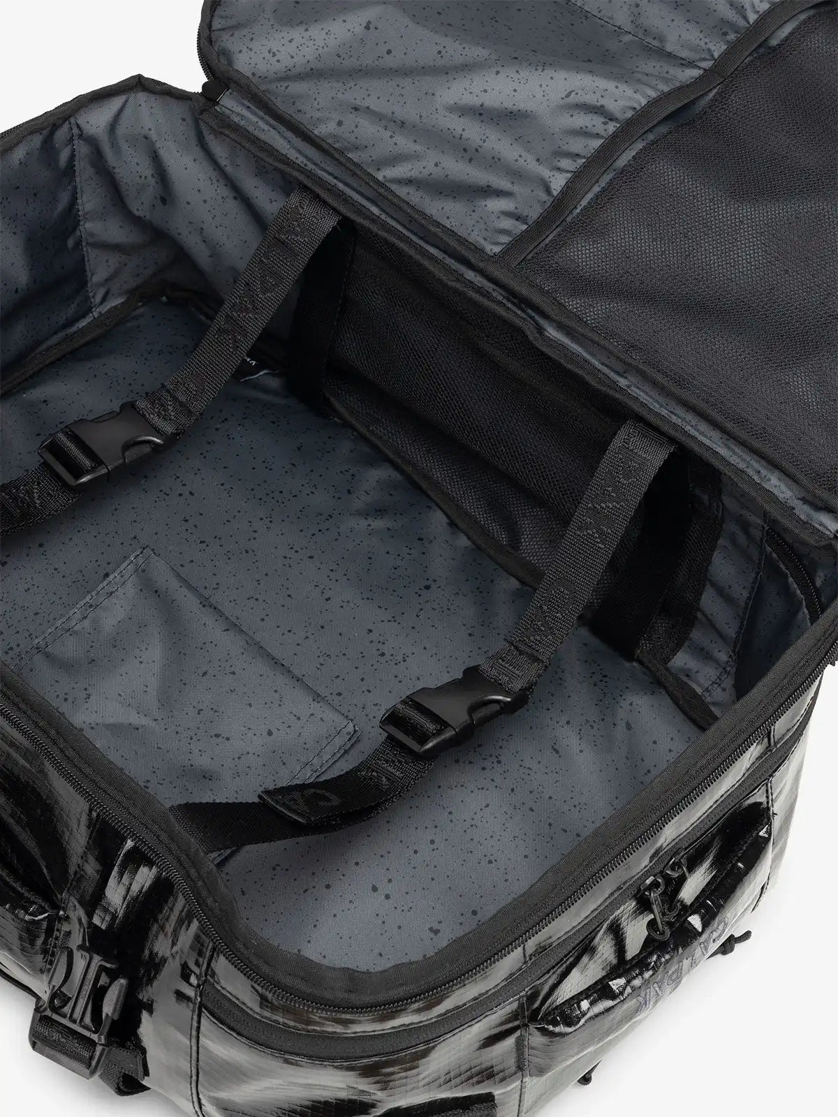 Terra 26L Laptop Duffel Backpack