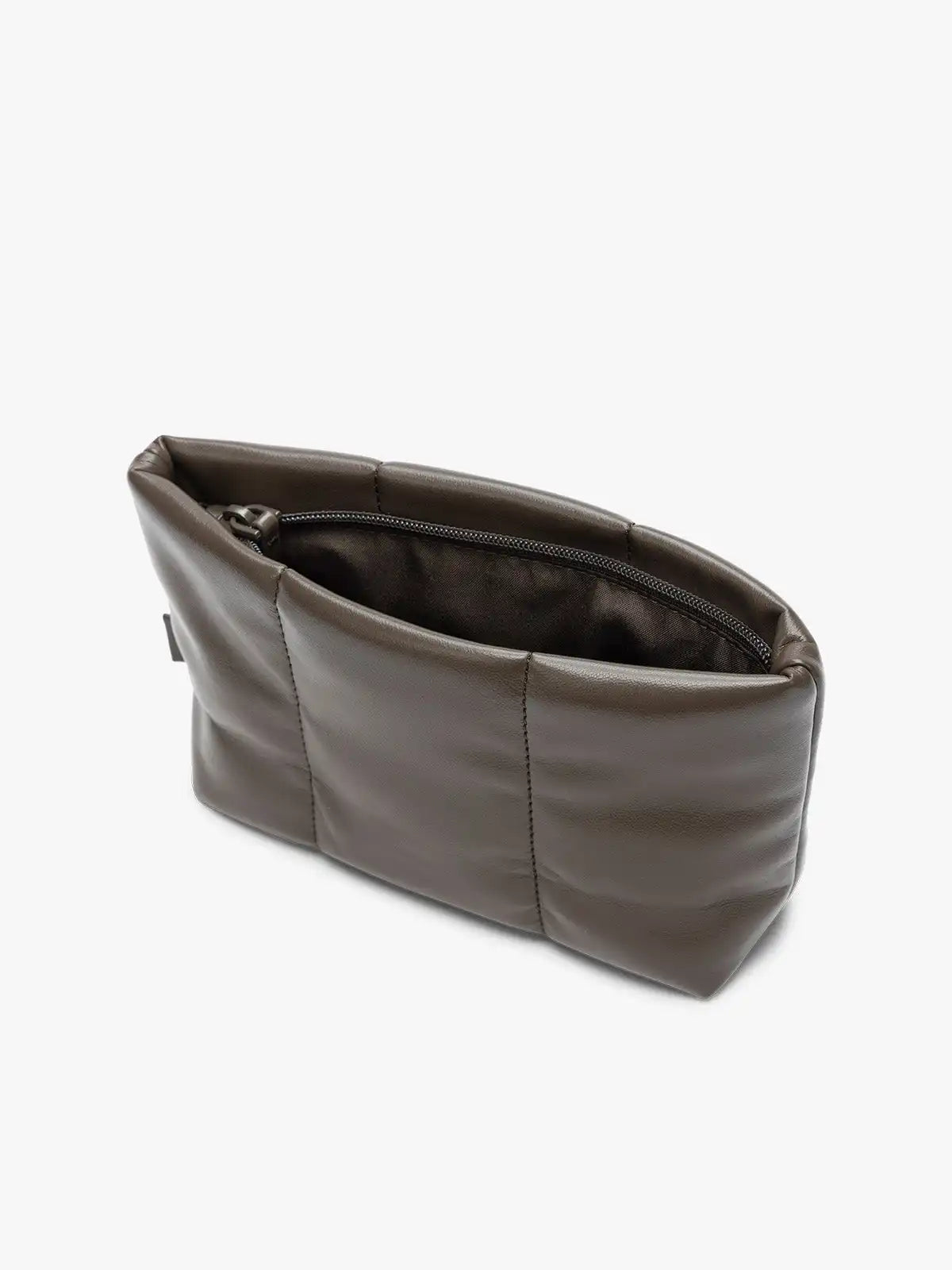 Luka 1-Quart Zip Pouch in Vegan Leather