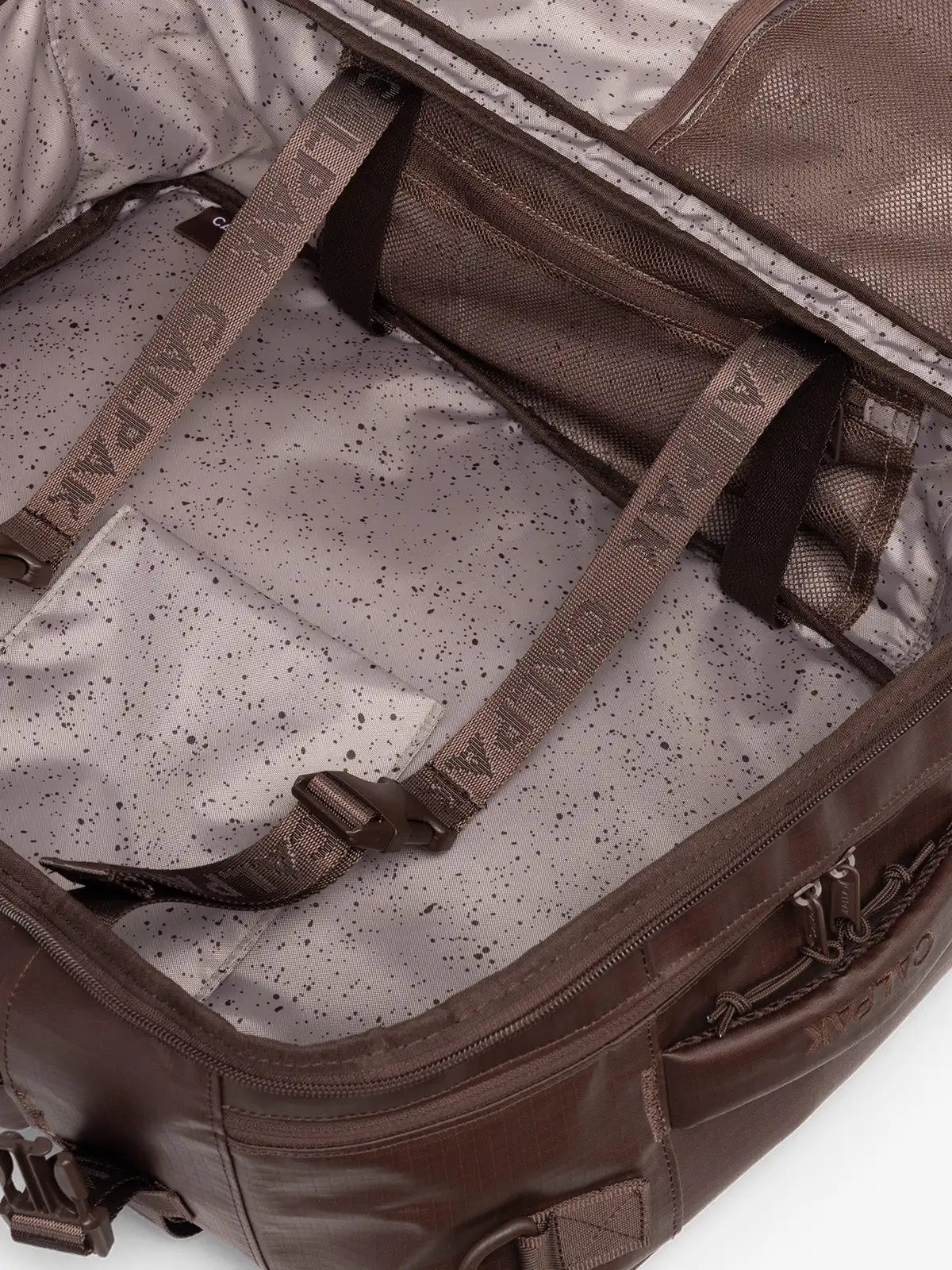 Terra 26L Laptop Duffel Backpack