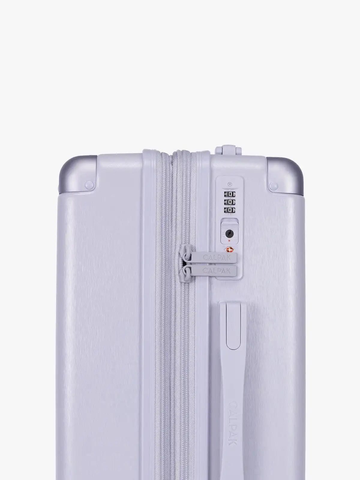 Ambeur Medium Luggage