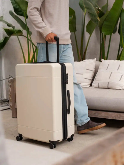 Hue Large Luggage