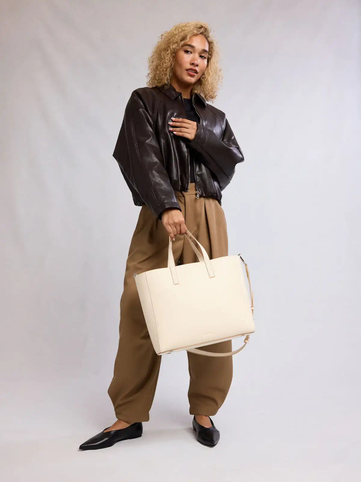 Haven 15" Laptop Tote Bag